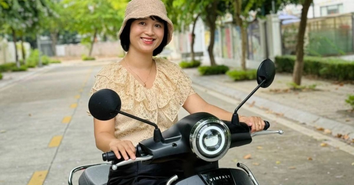 Nhiều giáo viên chọn mua xe điện VinFast, ủng hộ di chuyển xanh: Nên làm gương cho thế hệ sau, phụ huynh nghĩ gì?