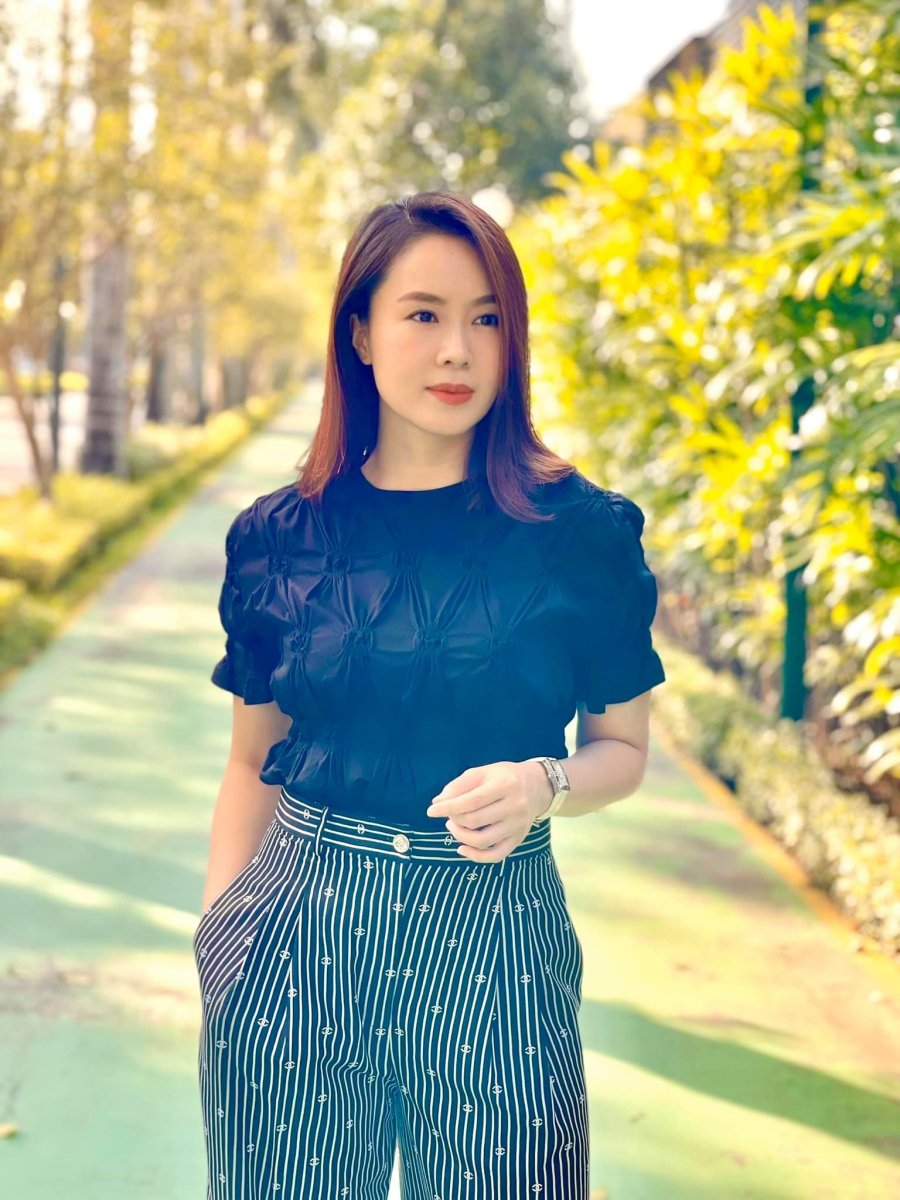 Sự thật bất ngờ về chồng doanh nhân hơn 12t của Hồng Diễm, không dám đóng c;ả.n.h n;ó.n.g vì sợ ảnh hưởng