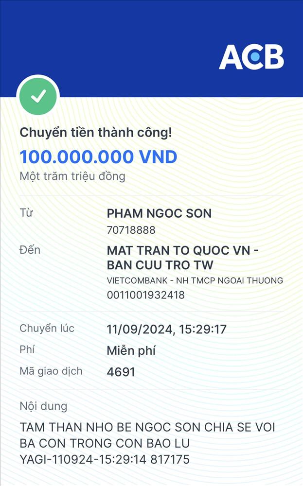 Nam danh ca chi triệu đô mua bảo hiểm trinh tiết, đúc tượng 1.000 cây vàng ở tuổi U60-7