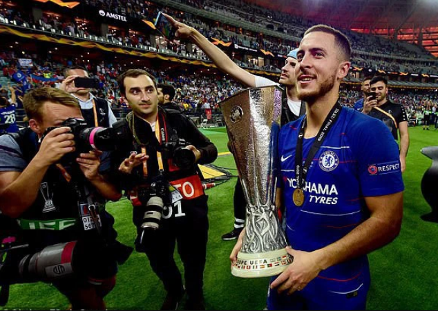 eden-hazard-tu-gia-su-nghiep-san-co-o-tuoi-32-8