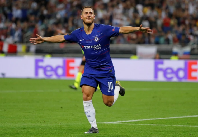 eden-hazard-tu-gia-su-nghiep-san-co-o-tuoi-32-9