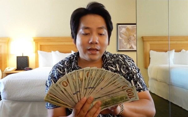 Khoa Pug giàu có cỡ nào khi phát ngôn ’30 tỷ với tôi chỉ là rác’?