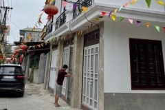 Người mua nhà trong ngõ ngao ngán vì càng đợi người bán càng tăng giá
