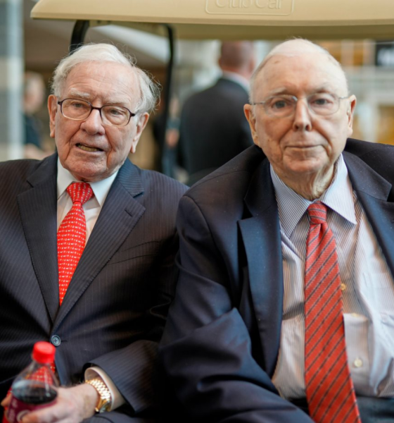 Tỷ phú Warren Buffett và kỷ nguyên của các CEO 100 tuổi không chịu 'nhường ngôi' cho lớp kế cận